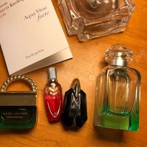 Small fragrance amounts  of 5 different